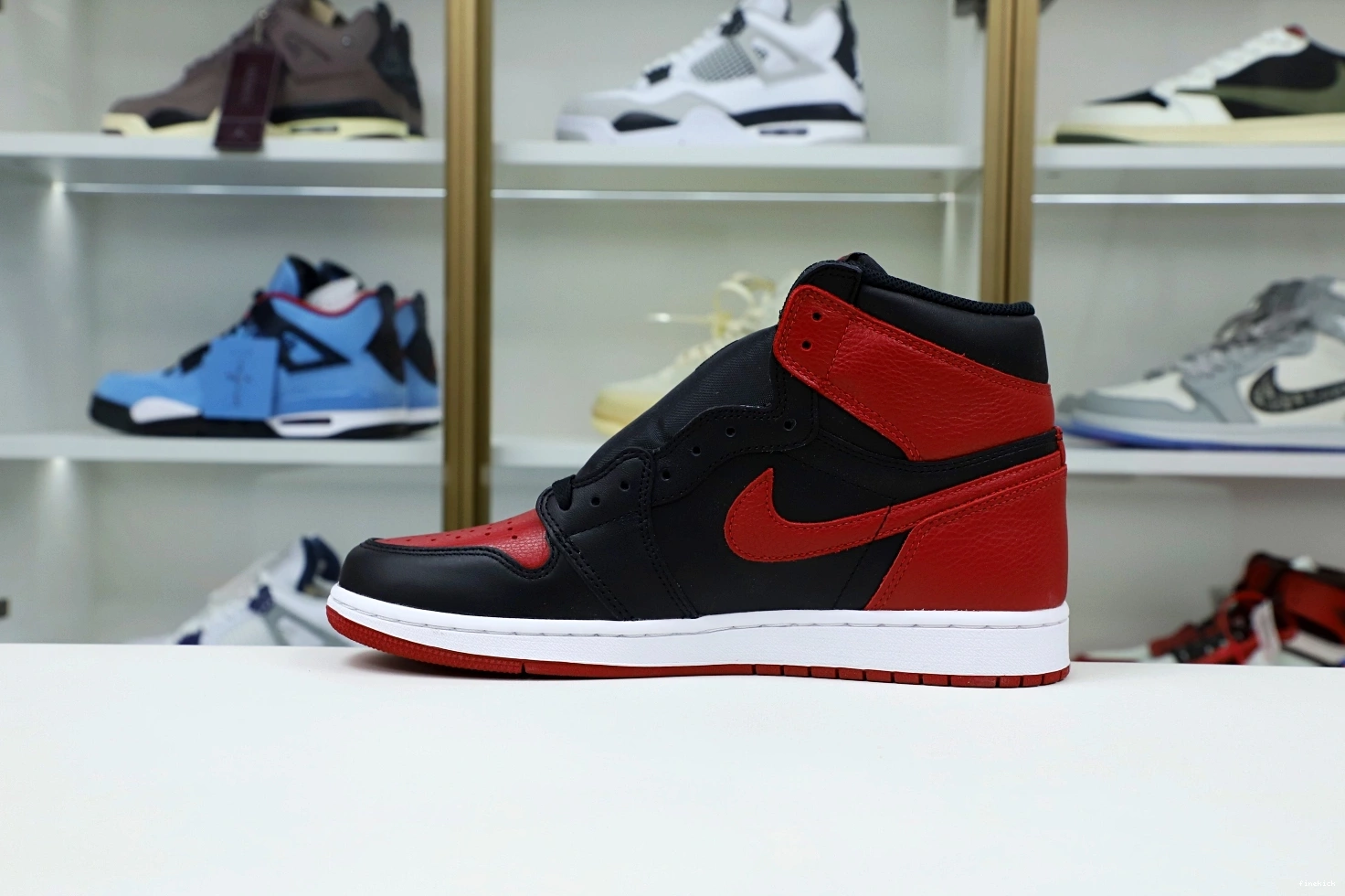 OG 1 JORDAN AIR HIGH 'BRED' RETRO 0726